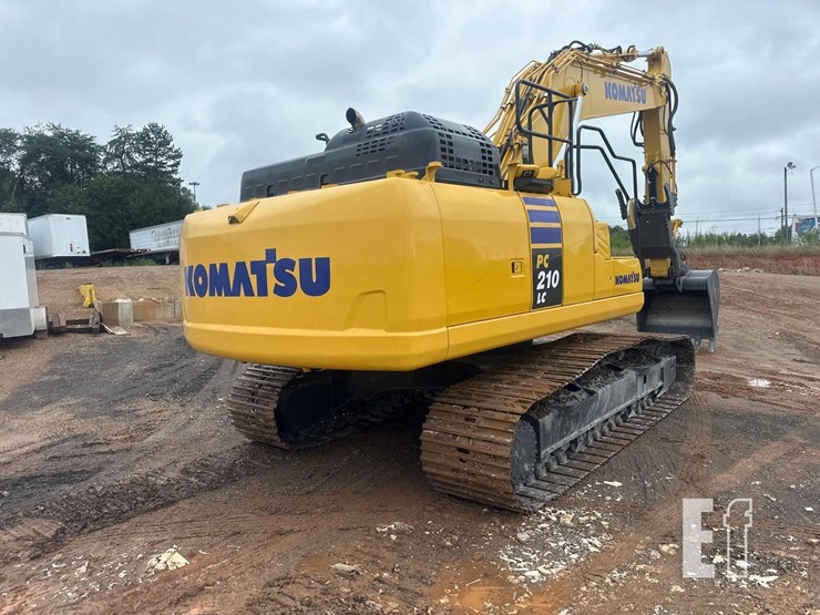 2022-komatsu-pc210-lc-11-image-6
