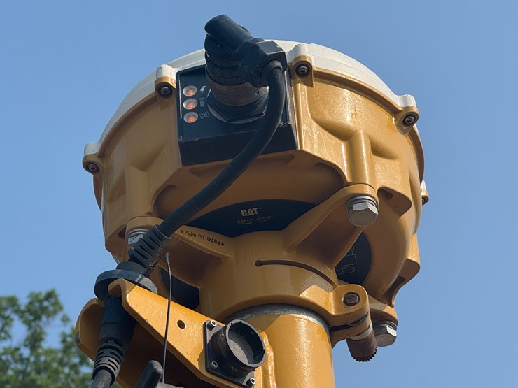 2017-caterpillar-d6n-lgp-image-19