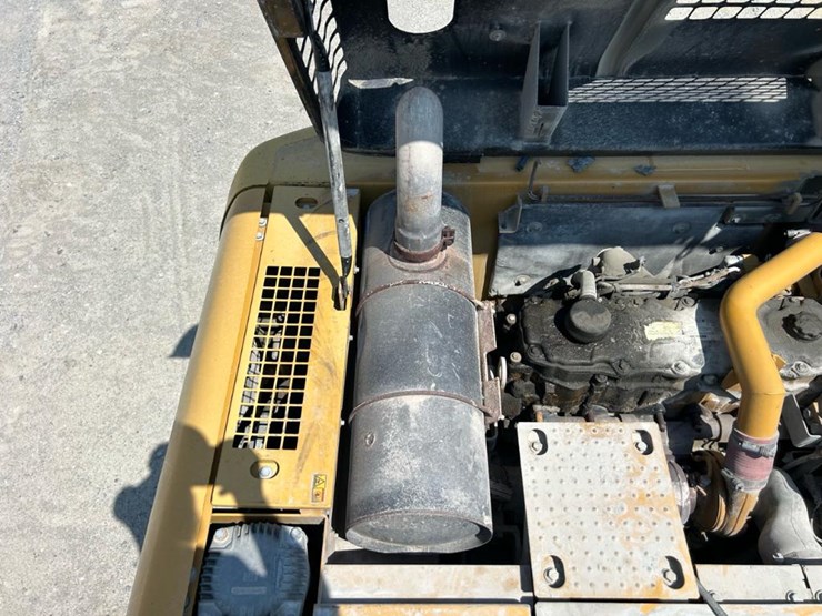 2011-caterpillar-329dl-image-70