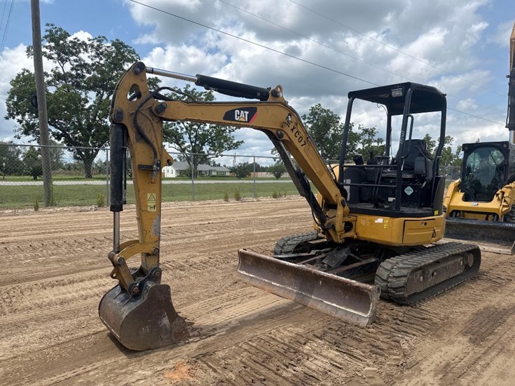 2014-caterpillar-304e-cr-image-2