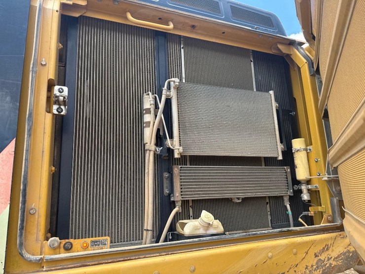 2014-caterpillar-336fl-image-18