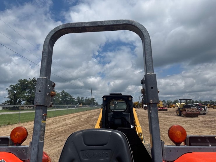 kubota-m7060-image-26