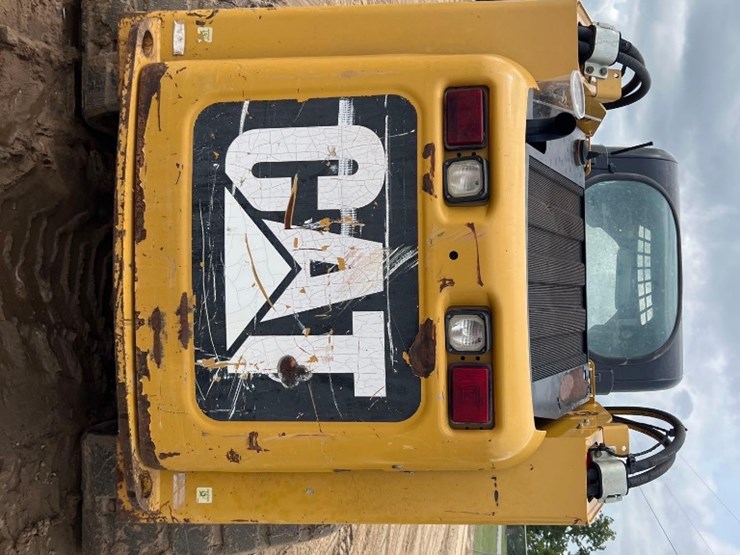 caterpillar-279c2-image-3