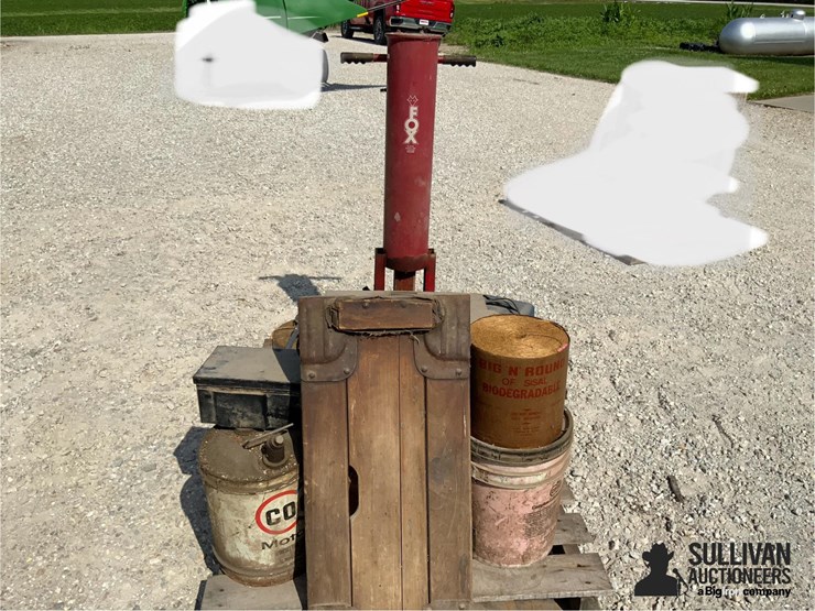 pallet-of-shop-supplies-&-tools-image-2