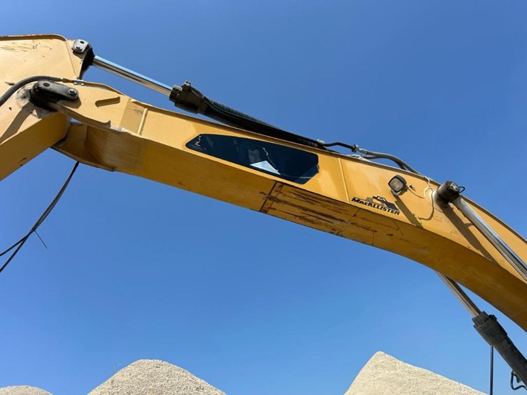 2011-caterpillar-329dl-image-19