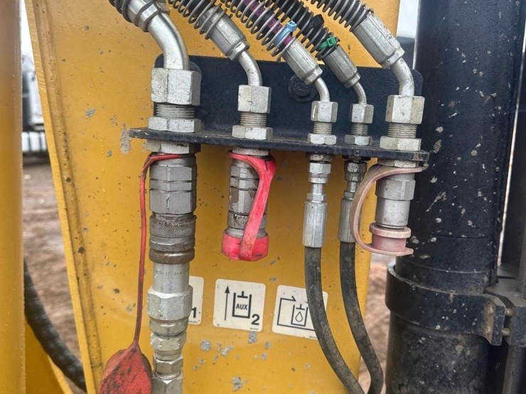 2021-caterpillar-308-cr-image-12