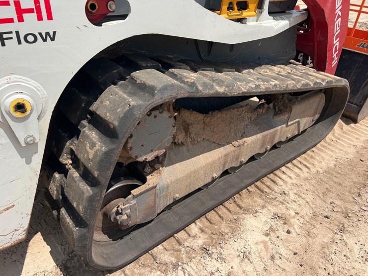 takeuchi-tl12v2-image-17