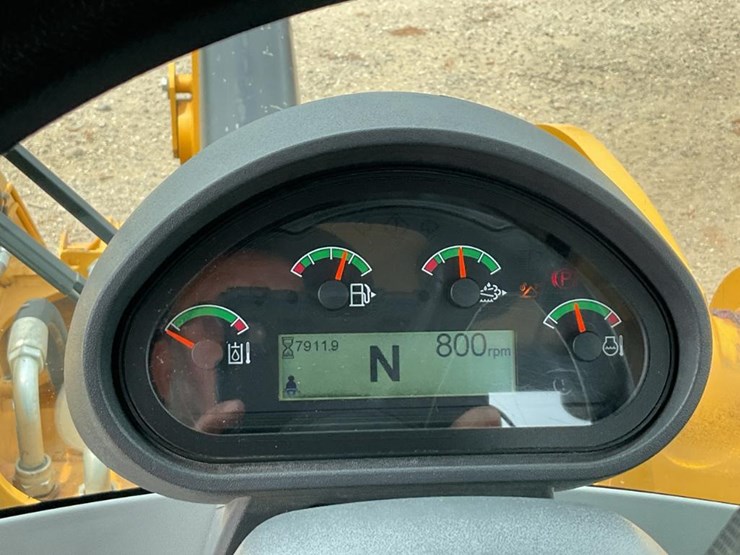 2018-caterpillar-930m-image-32