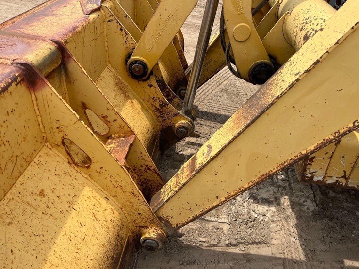 2004-deere-310sg-image-15