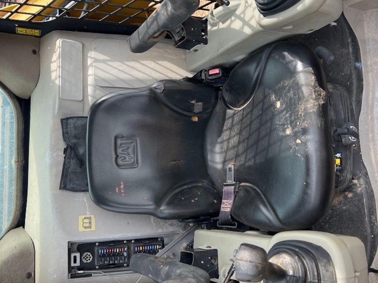 caterpillar-279c2-image-25