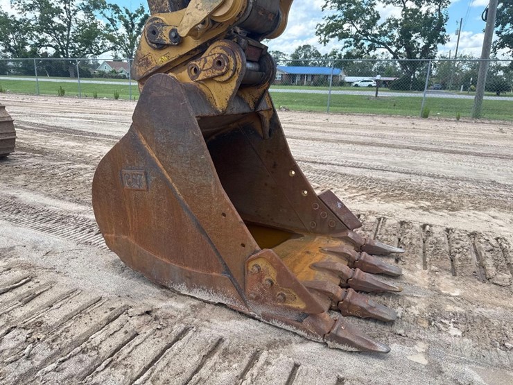 2014-caterpillar-336fl-image-28