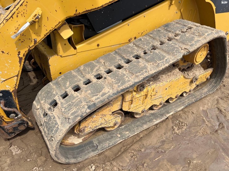 caterpillar-279c2-image-9