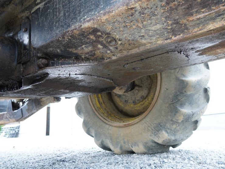 deere-1010d-image-45