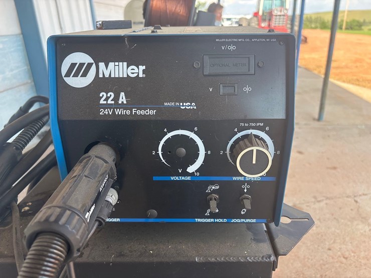 miller-xmt-welder-image-13