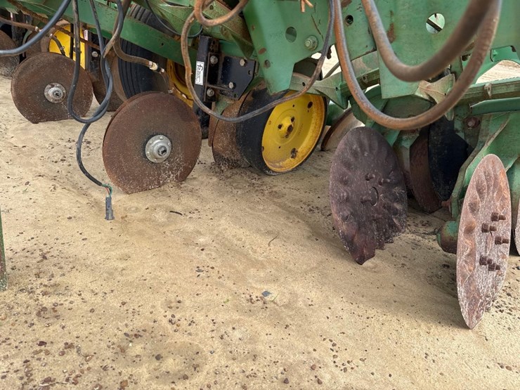john-deere-2-image-8