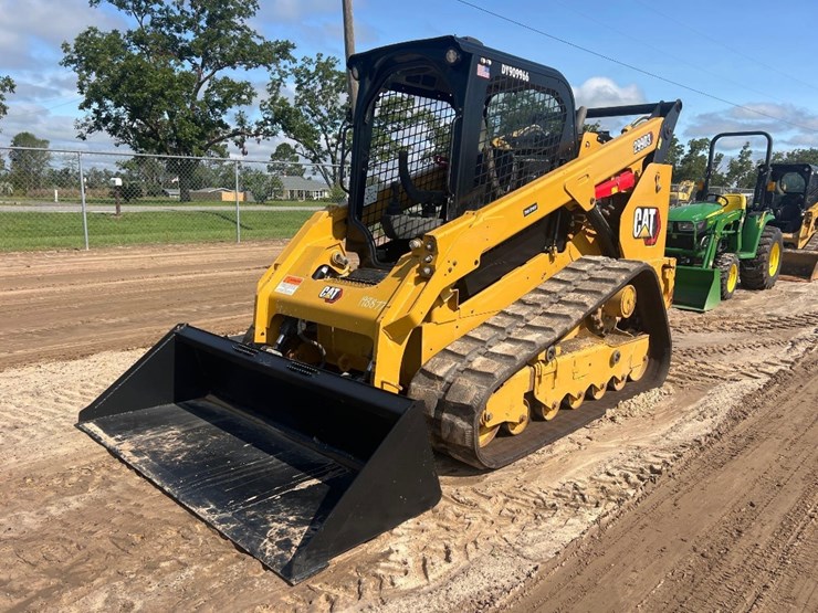 2023-caterpillar-299d3-image-8