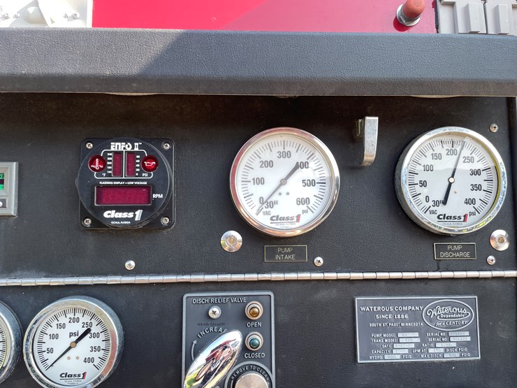 #1017-•-1985-retired-firetruck-(has-wi-title)-image-70