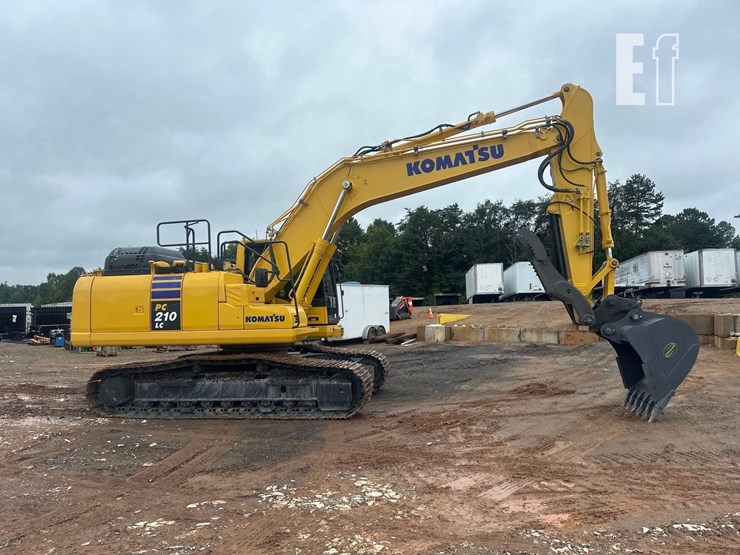 2022-komatsu-pc210-lc-11-image-3