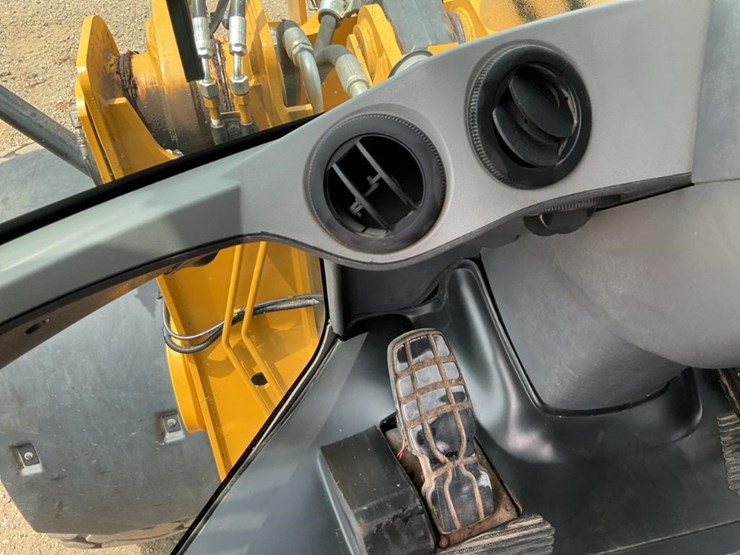 2018-caterpillar-930m-image-29