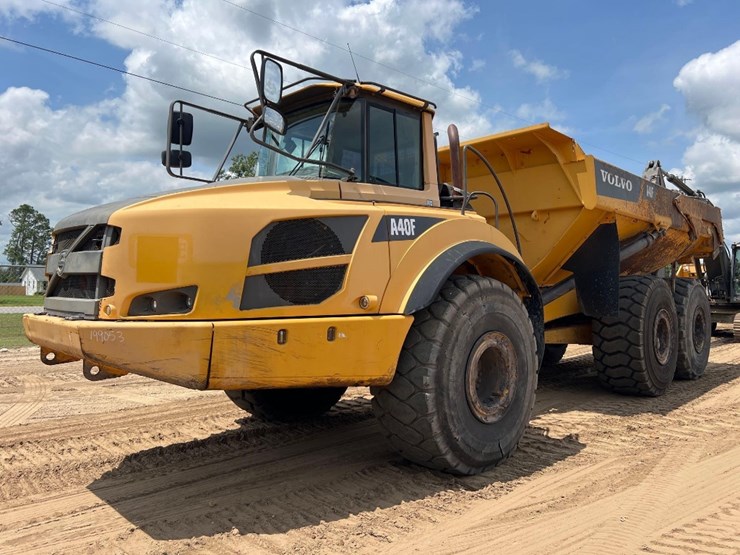 2012-volvo-a40f-image-7