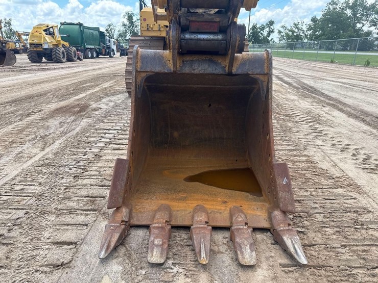 2014-caterpillar-336fl-image-27