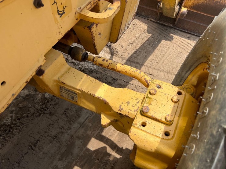 2004-deere-310sg-image-25