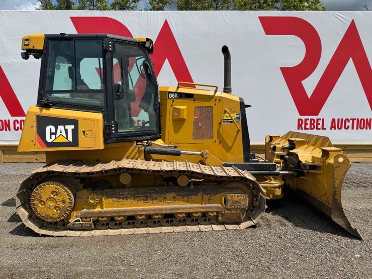 2016-caterpillar-d6k-image-7