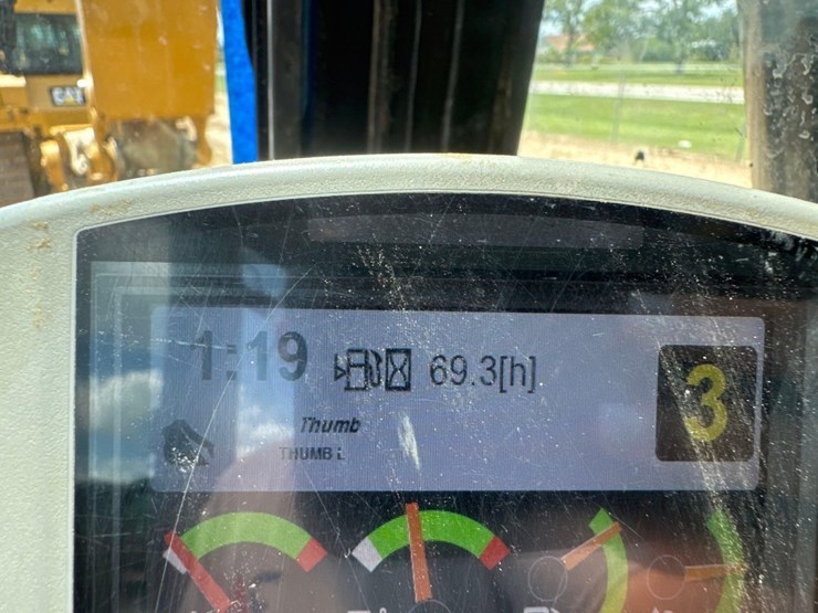2014-caterpillar-336fl-image-36