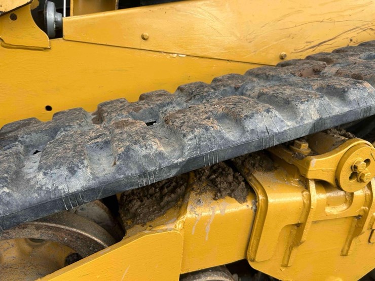 2018-caterpillar-259d-image-9
