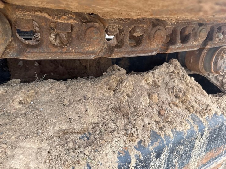 caterpillar-320gc-image-16