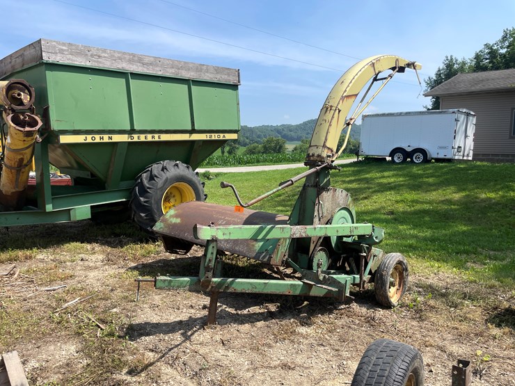 #1067-•-john-deere-16a-chopper-(arcadia,-wi)-image-1