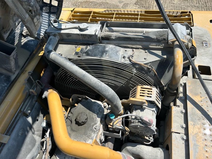 2011-caterpillar-329dl-image-72