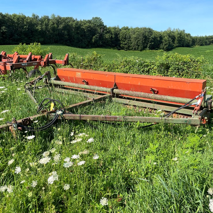 #3632 • Brillion Sure-Stand 12' Grain Drill