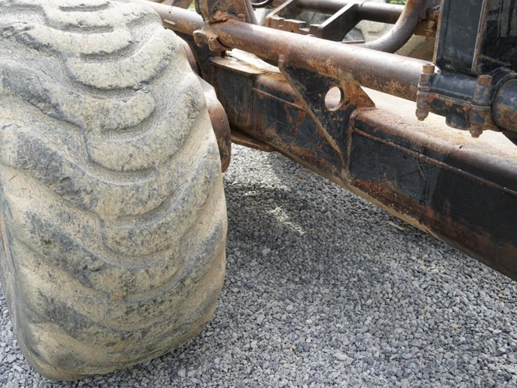 deere-1010d-image-90