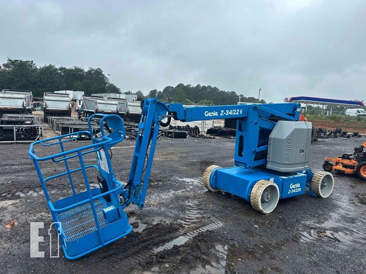 2010-genie-z34/22n-image-1