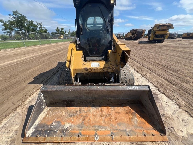 2015-caterpillar-299d-xhp-image-7