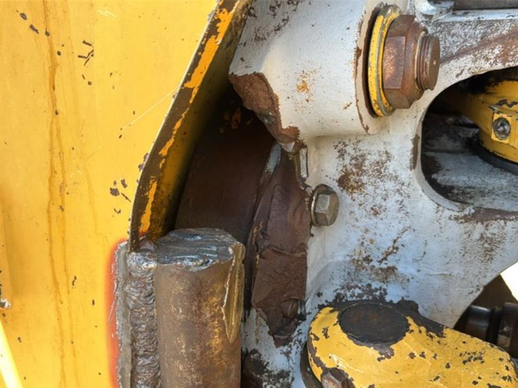 2008-caterpillar-574-image-73