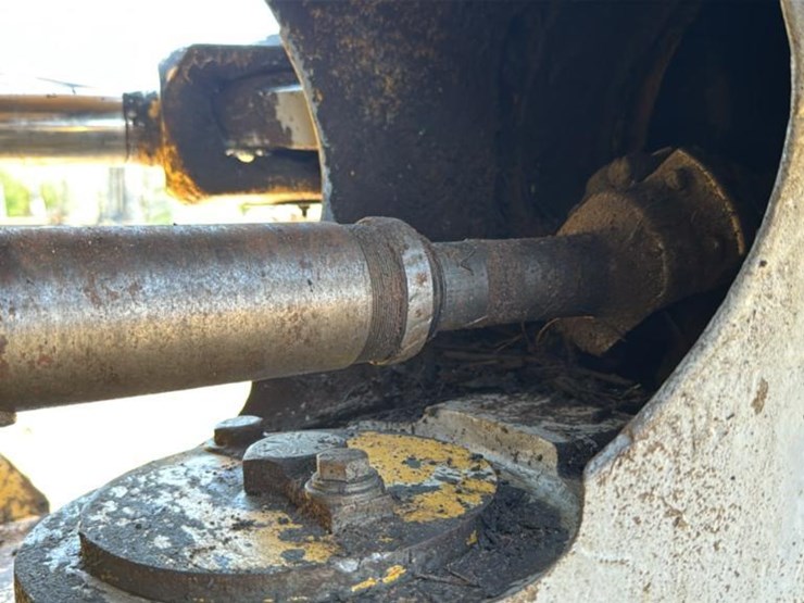 2008-caterpillar-574-image-67