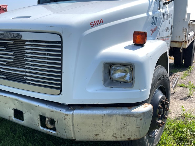 #1013-•-1992-freightliner-cummins-(has-mn-title)-image-16