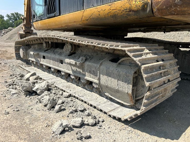 2011-caterpillar-329dl-image-25