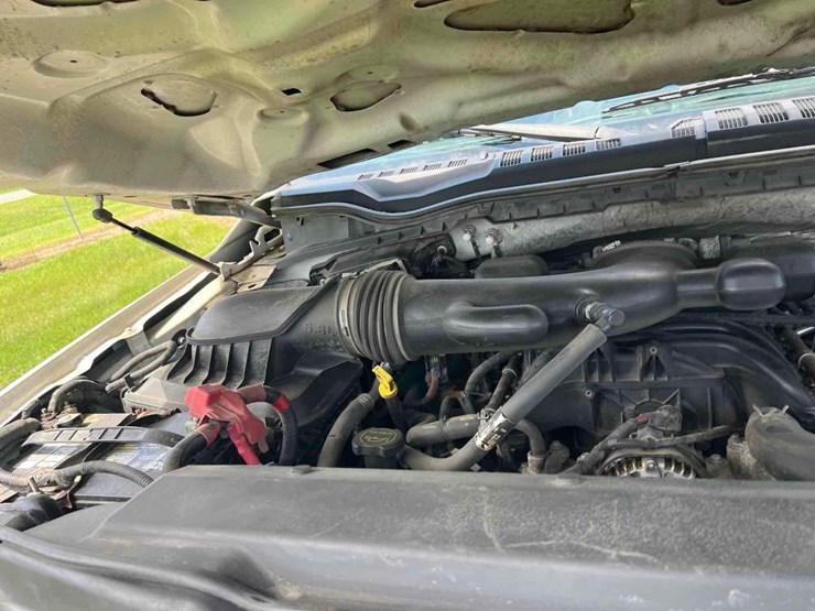 2018-ford-f550-xl-image-11
