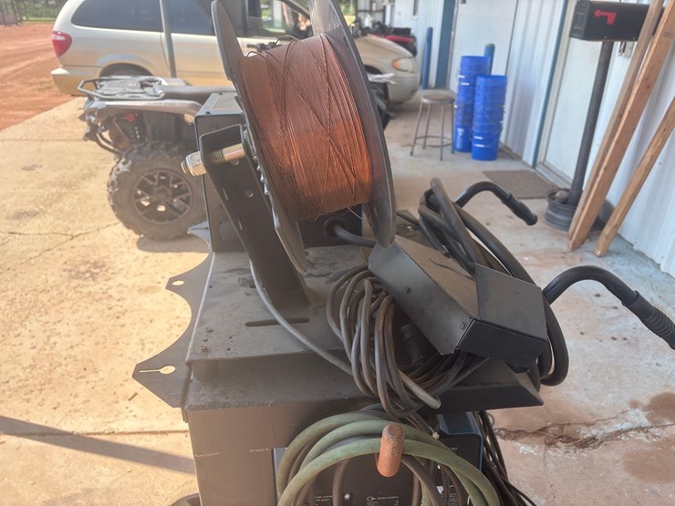 miller-xmt-welder-image-8