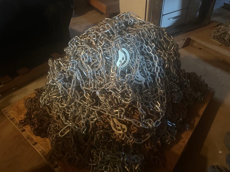 **sold-onsite-only---no-online-bids-accepted**-truck-tire-chains-image-3