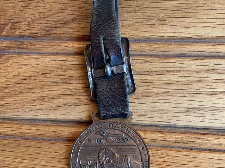 (2)-john-deere-watch-fobs-image-3
