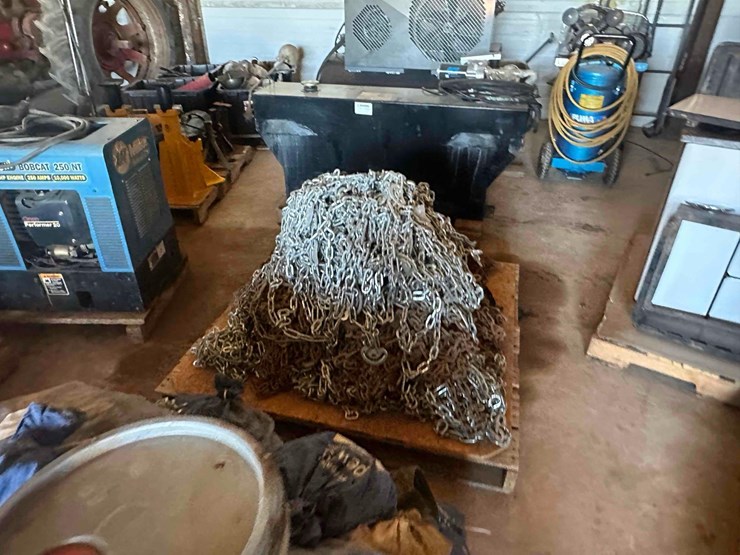 **sold-onsite-only---no-online-bids-accepted**-tire-chains-image-1