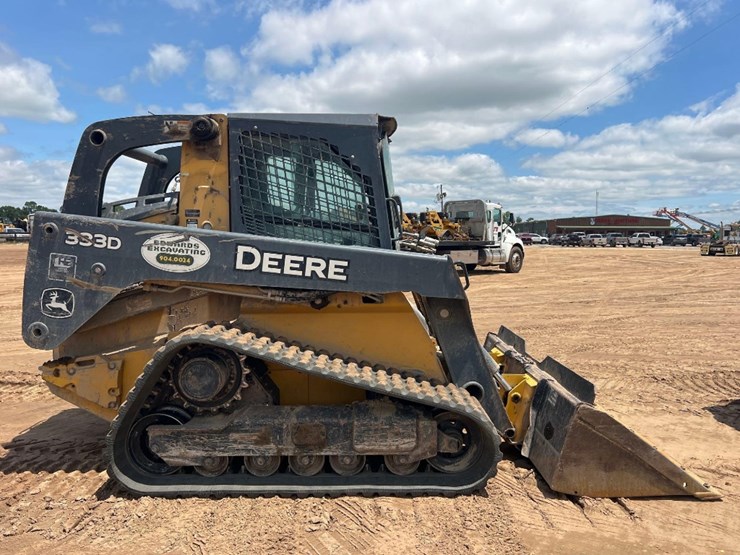 2012-deere-333d-image-5