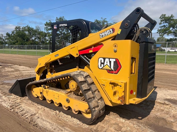 2023-caterpillar-299d3-image-2