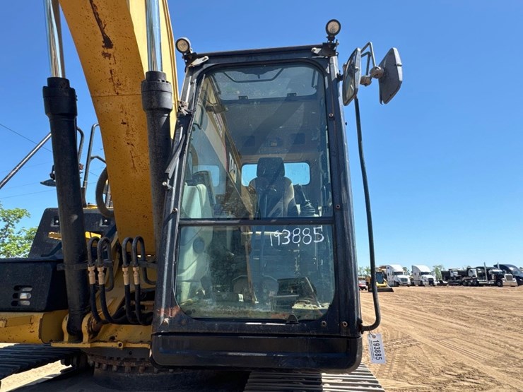 2012-caterpillar-320el-image-42