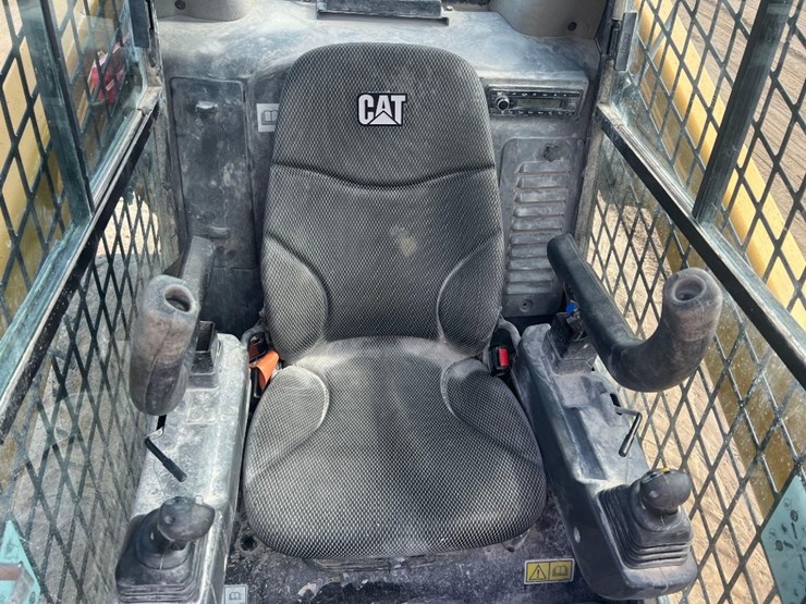 2022-caterpillar-272d3-image-20