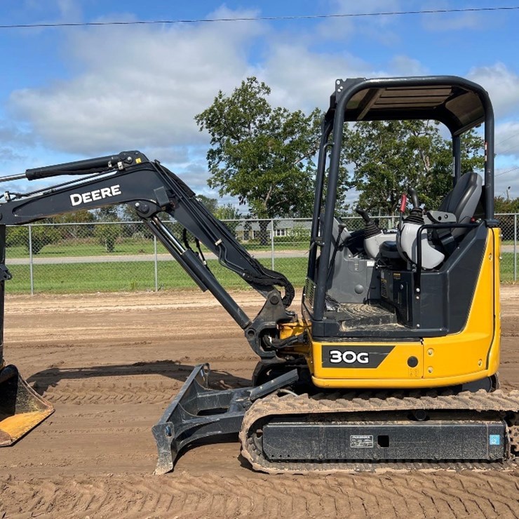 2023 DEERE 30G